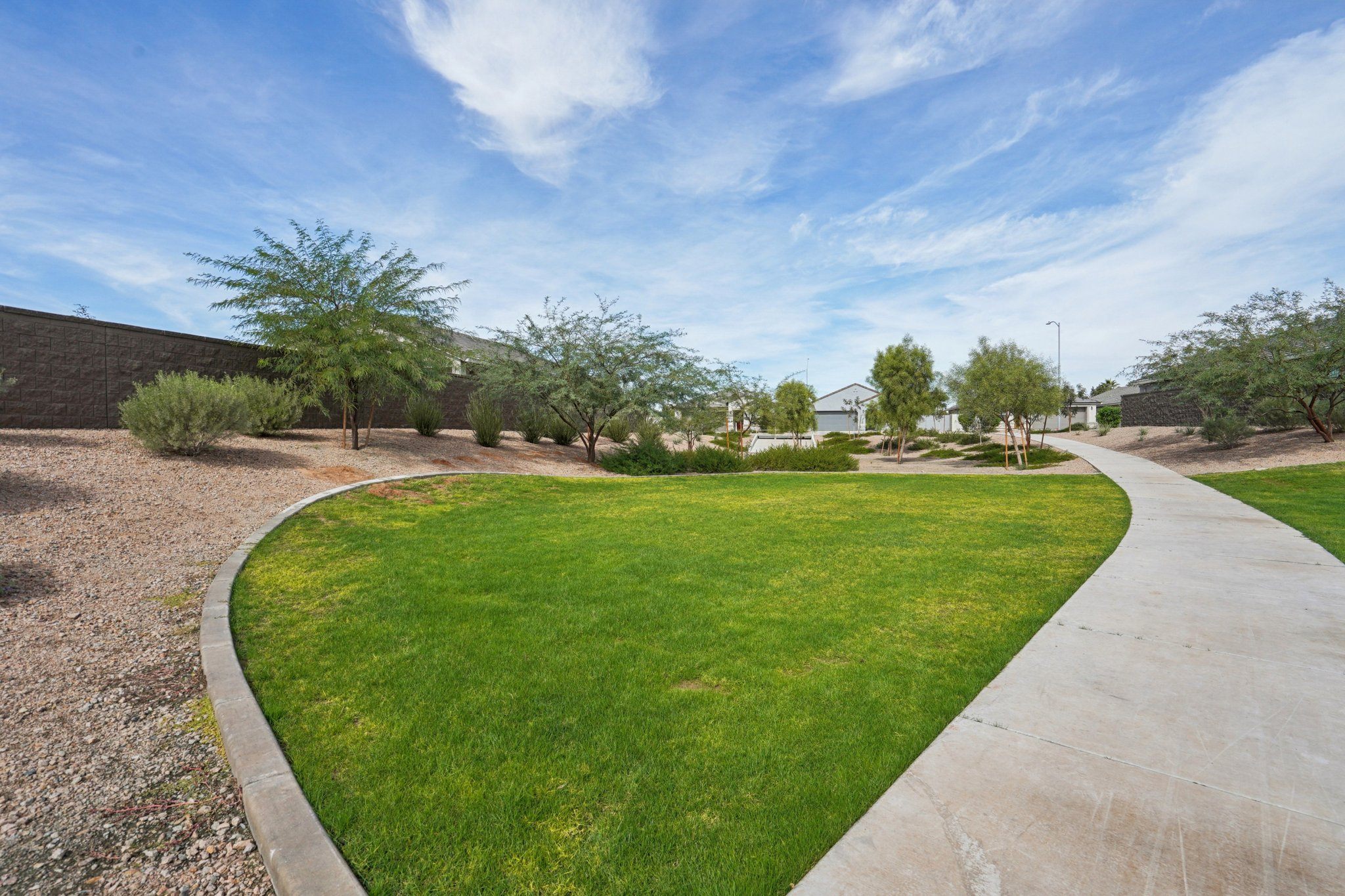 Solana Place at Carlton Commons photo 5
